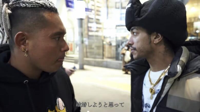 沢尻エリカの彼氏RYKEYって誰?歯が金色の理由や薬物使用で逮捕歴も! - oya-pri.com